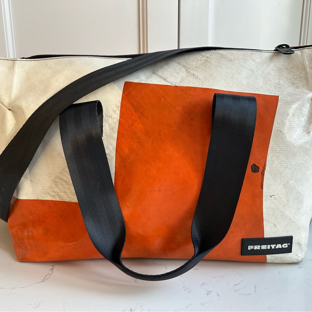 Freitag F45 Lois PVC Shoulder Bag White\Orange
